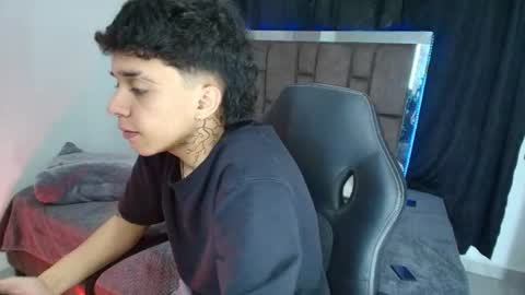 jendry_ online show from 07/16/26, 10:05