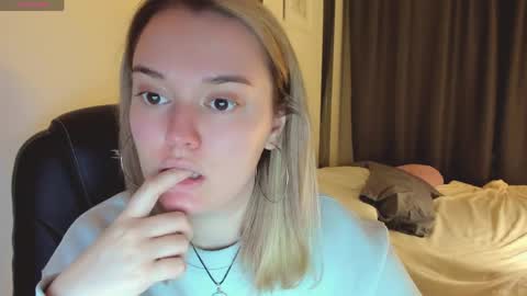 Jenice online show from 04/25/26, 09:01