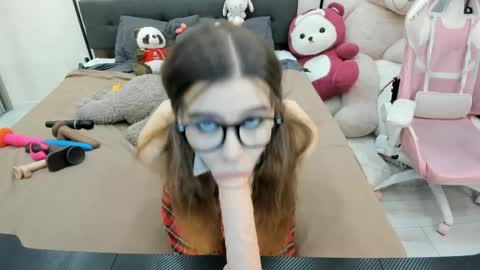 Dolly online show from 04/07/26, 01:33