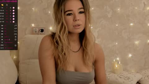 EvaSileZ online show from 11/29/25, 05:10