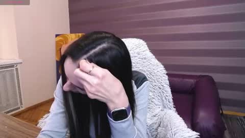 Snapshot of jeniferstone chatting on 04/20/26, 07:11 Kira online show from 04/20/26, 07:11