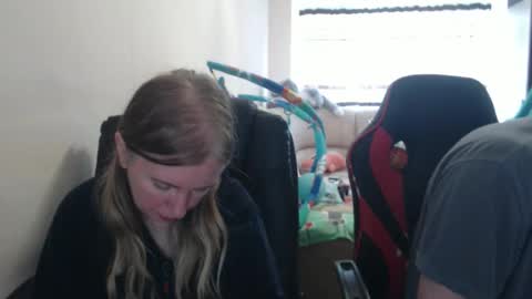 JenisAndPeter online show from 09/20/25, 07:42