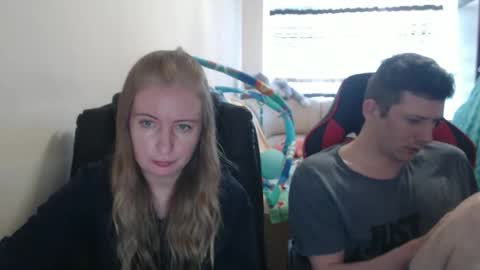 JenisAndPeter online show from 09/21/25, 08:05