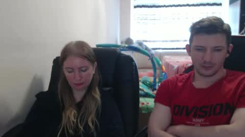 JenisAndPeter online show from 09/26/25, 07:56