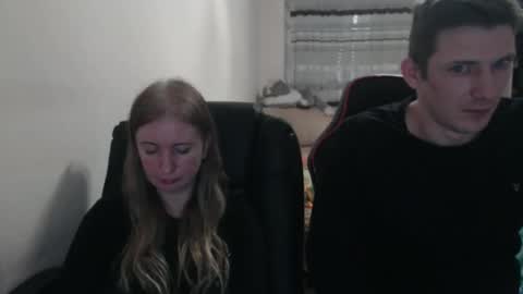 JenisAndPeter online show from 09/27/25, 08:25