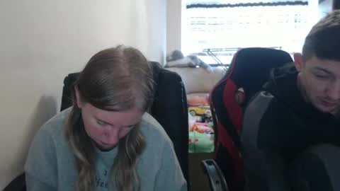 JenisAndPeter online show from 10/15/25, 07:08