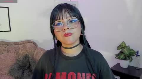 jenn online show from 02/28/25, 12:32