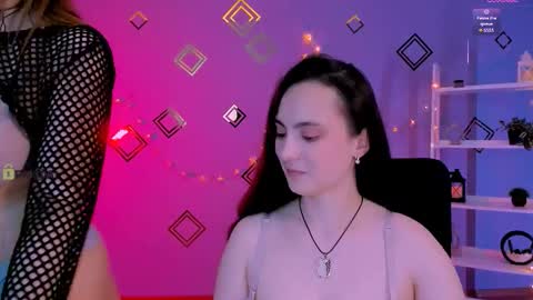 Snapshot of jenna_elayne chatting on 03/30/26, 01:45 jenna_elayne online show from 03/30/26, 01:45