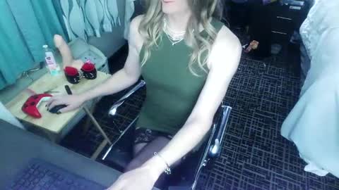 Jenna Cross online show from 02/28/25, 02:53