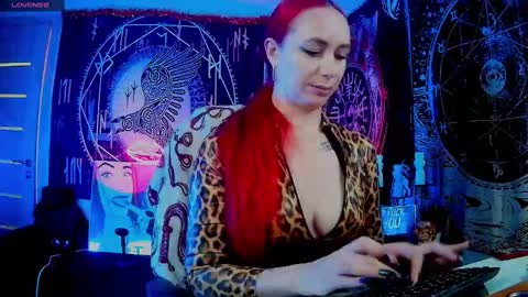 Mrs. Jenna online show from 01/07/25, 08:56