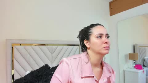 jenner_madison online show from 04/20/26, 11:24