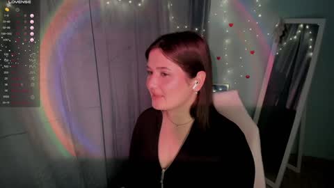 Snapshot of jennie_berry chatting on 01/05/25, 05:41 Jennie online show from 01/05/25, 05:41