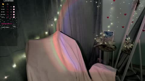 Snapshot of jennie_berry chatting on 01/27/25, 01:26 Jennie online show from 01/27/25, 01:26