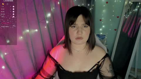 Snapshot of jennie_berry chatting on 02/03/25, 10:32 Jennie online show from 02/03/25, 10:32