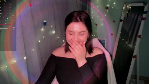 Snapshot of jennie_berry chatting on 03/05/25, 12:27 Jennie online show from 03/05/25, 12:27