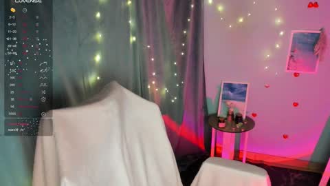 Snapshot of jennie_berry chatting on 09/08/25, 09:47 Jennie online show from 09/08/25, 09:47