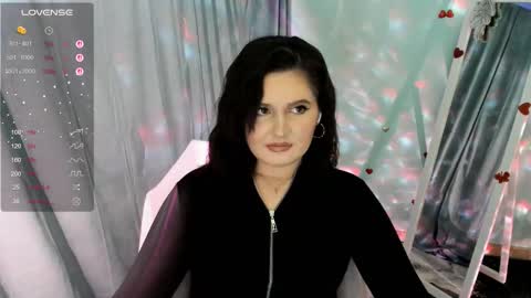 Snapshot of jennie_berry chatting on 10/08/25, 10:40 Jennie online show from 10/08/25, 10:40