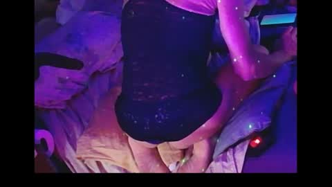 Jennie bttmcd online show from 03/04/25, 07:41