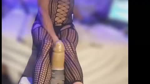 Jennie bttmcd online show from 09/10/25, 10:15