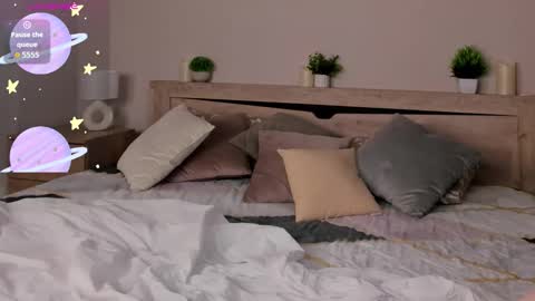 Jennie online show from 12/21/25, 08:32