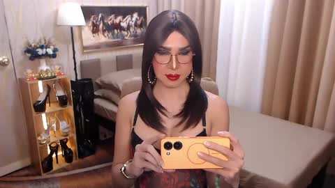 jenniegarcia online show from 05/18/26, 10:21