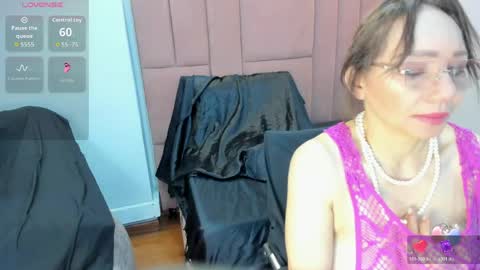 Jennie online show from 04/18/26, 12:20