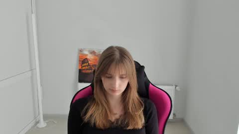 Karla online show from 04/13/26, 12:10