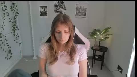 Karla online show from 07/06/26, 12:24