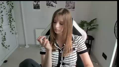 Karla online show from 07/09/26, 12:42