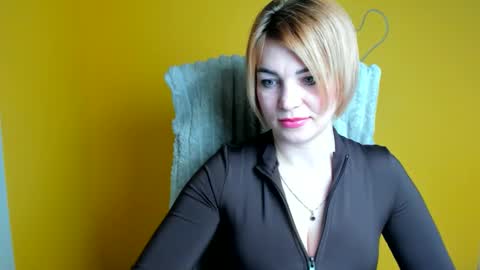 Jennifer online show from 04/30/26, 11:49