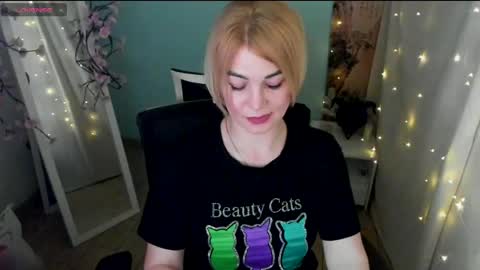 Jennifer online show from 05/07/26, 01:05