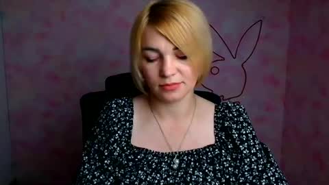 Jennifer online show from 06/22/26, 05:37