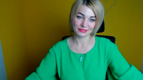 Jennifer online show from 07/29/26, 12:14