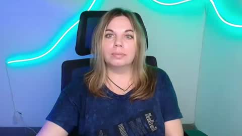 Jennifer online show from 10/06/25, 06:27