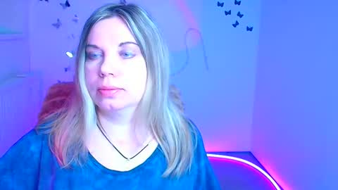 Jennifer online show from 04/06/26, 05:52