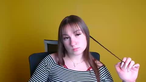 Jennifer online show from 01/04/25, 10:27