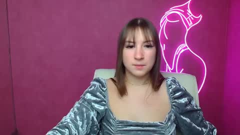 Jennifer online show from 01/24/25, 06:35