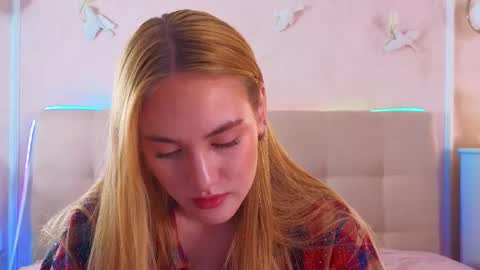 jennifercamprell online show from 04/14/26, 07:09