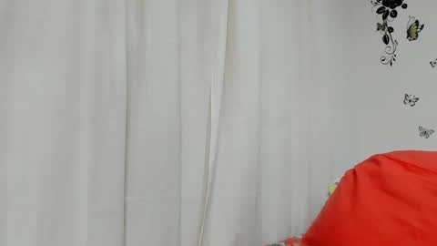 jenniferloveyou online show from 12/28/24, 11:52
