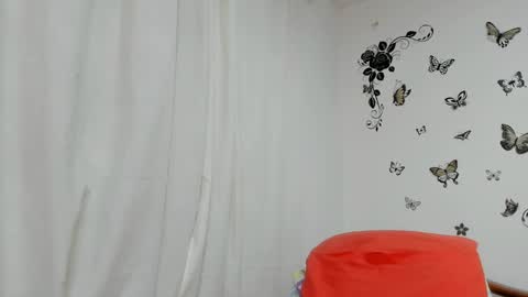 jenniferloveyou online show from 01/24/25, 10:08