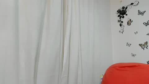 jenniferloveyou online show from 01/31/25, 08:43