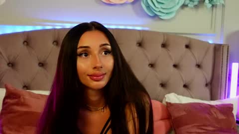 JenniferLovveX online show from 05/25/26, 04:40