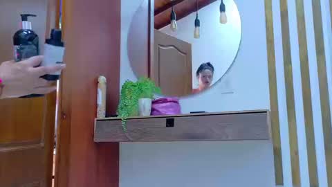 Jennifer vega  online show from 03/13/26, 09:10