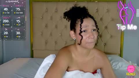 Snapshot of jenny__lawrence chatting on 07/05/26, 04:19 jenny__lawrence online show from 07/05/26, 04:19