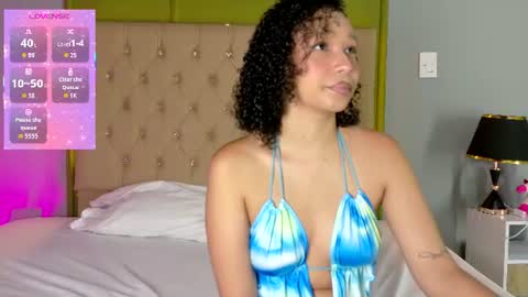 Snapshot of jenny__lawrence chatting on 07/13/26, 07:05 jenny__lawrence online show from 07/13/26, 07:05
