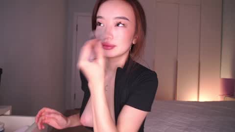 Snapshot of jenny__lii chatting on 02/13/26, 12:01 call me Jenny online show from 02/13/26, 12:01