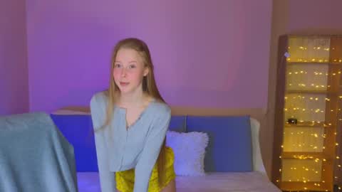 Snapshot of jenny_angelok chatting on 06/29/26, 02:28 Next broadcast on December 05 subject to change online show from 06/29/26, 02:28