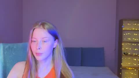 Snapshot of jenny_angelok chatting on 07/18/26, 01:37 Next broadcast on December 05 subject to change online show from 07/18/26, 01:37
