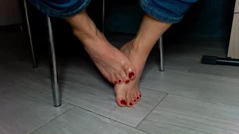 Jenny online show from 02/18/25, 02:06