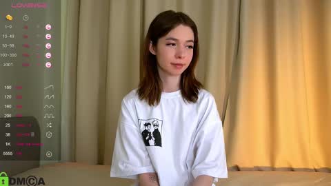 Snapshot of jenny_lylu chatting on 02/26/25, 11:15 Ori online show from 02/26/25, 11:15